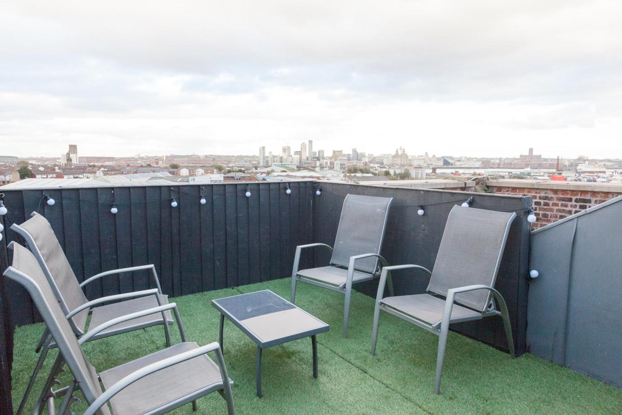 Weekly & Monthly Stays In Penthouse For Contractors Or Leisure Single Or Superking Beds Available Birkenhead Exterior foto